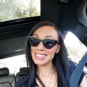 Meet your Posher, Amanda